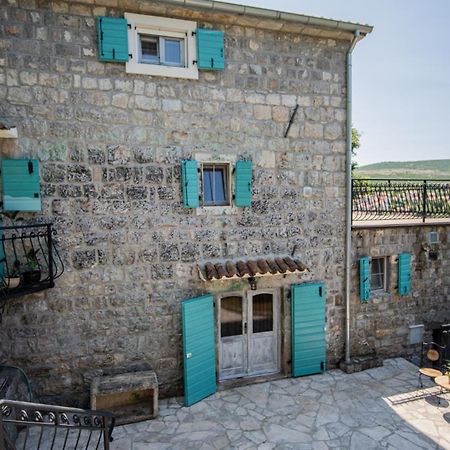 טיווט Villa Toscana With A Pool מראה חיצוני תמונה
