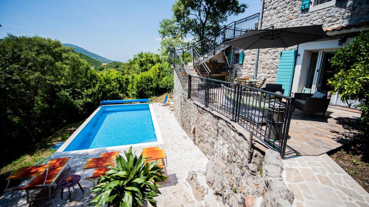 טיווט Villa Toscana With A Pool מראה חיצוני תמונה