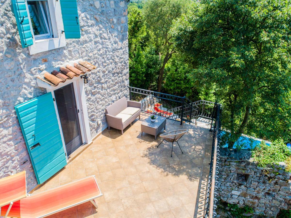 טיווט Villa Toscana With A Pool מראה חיצוני תמונה