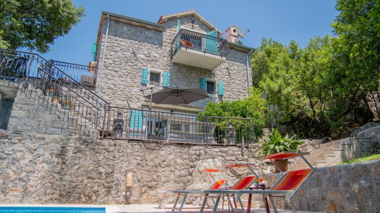 טיווט Villa Toscana With A Pool מראה חיצוני תמונה