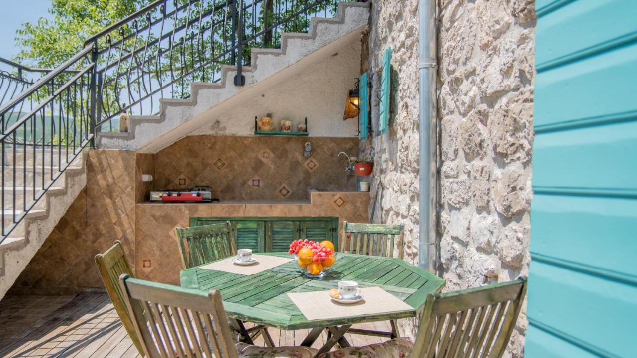 טיווט Villa Toscana With A Pool מראה חיצוני תמונה