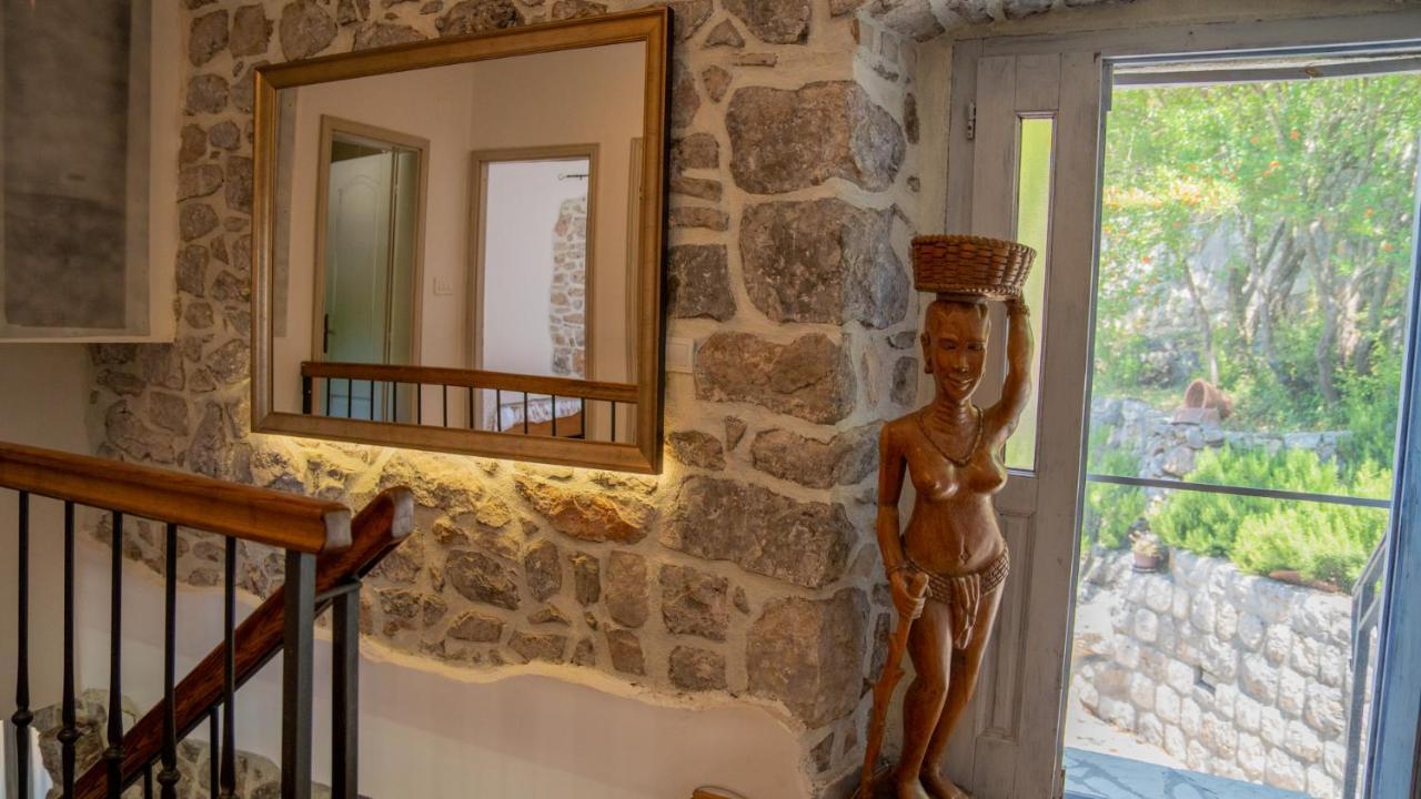 טיווט Villa Toscana With A Pool מראה חיצוני תמונה